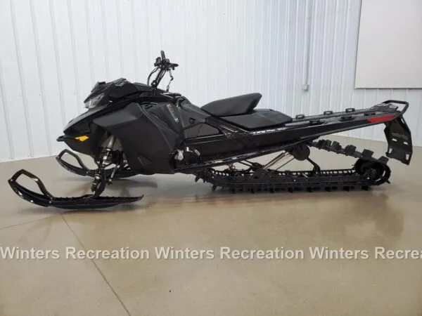 2021 Ski-Doo Summit SP 850 E-TEC 165