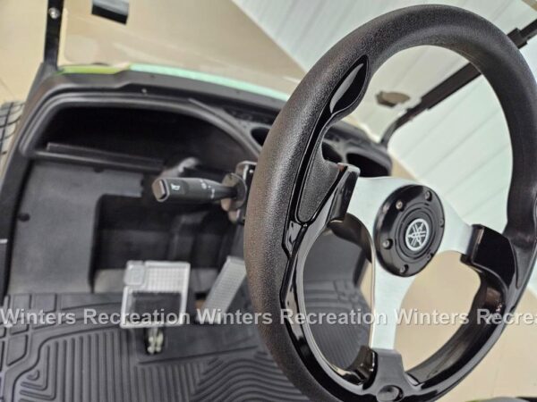2016 Yamaha Drive Electric STREET READY Golf Cart, Green & Black Diamond - Image 10