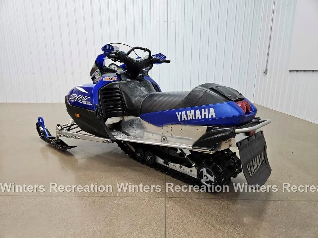 2004 Yamaha SX Venom Snowmobile, Blue - Winters Recreation