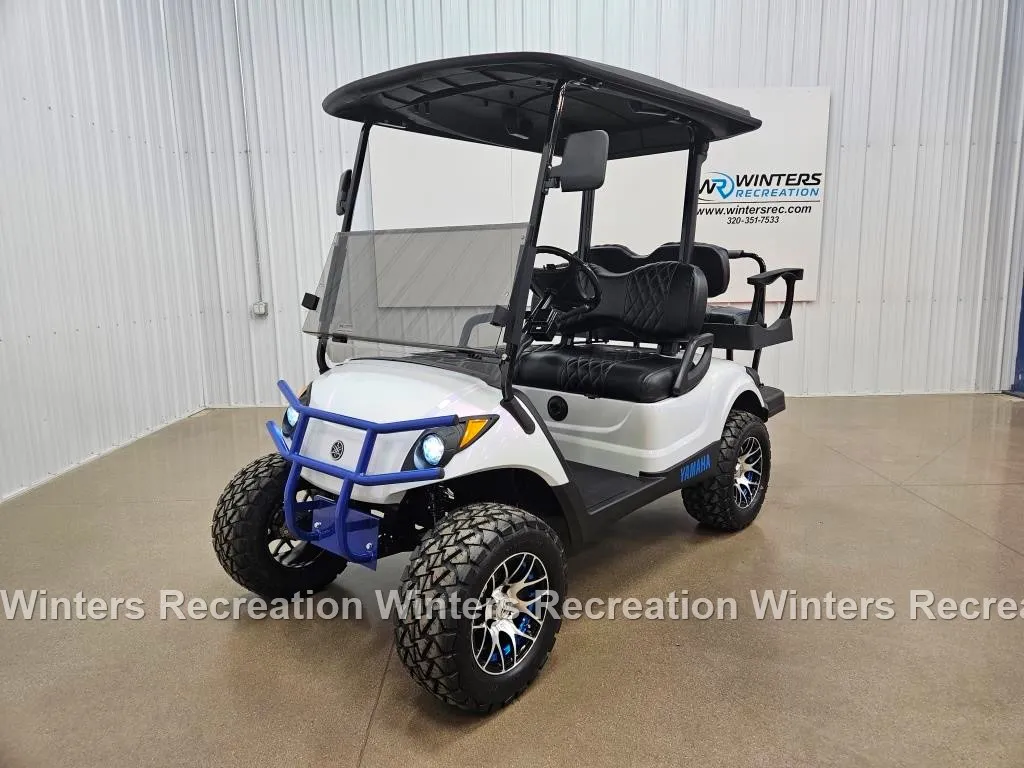 2016 Yamaha Drive Electric DELUXE STREET READY Golf Cart, Ghost White Chameleon