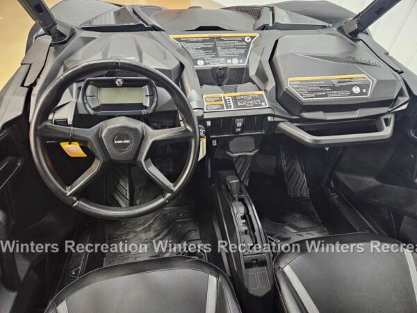 2022 Can-Am Maverick Sport Max DPS 1000R UTV, Black - Image 9