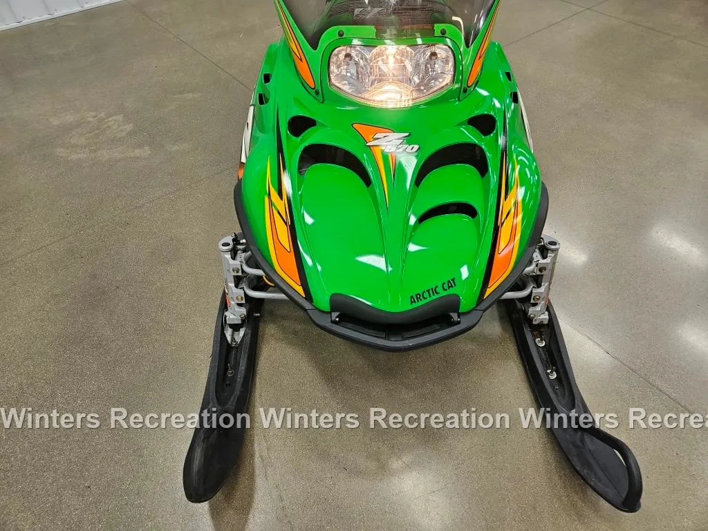 2005 Arctic Cat Z570 Snowmobile, Green - Winters Recreation