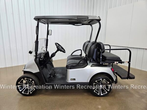 2021 E-Z-GO RXV Lithium Ion STREET READY Golf Cart, Silver - Image 3