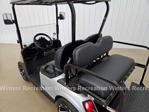 2021 E-Z-GO RXV Lithium Ion STREET READY Golf Cart, Silver - Image 5