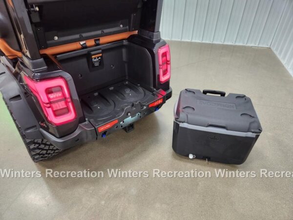 2025 Evolution D-Max XT4 Lithium Ion Golf Cart LSV, Black Sapphire - Image 7