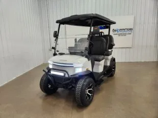 DEALER SPECIAL 2025 Denago Rover XL Lithium Ion Golf Cart, White